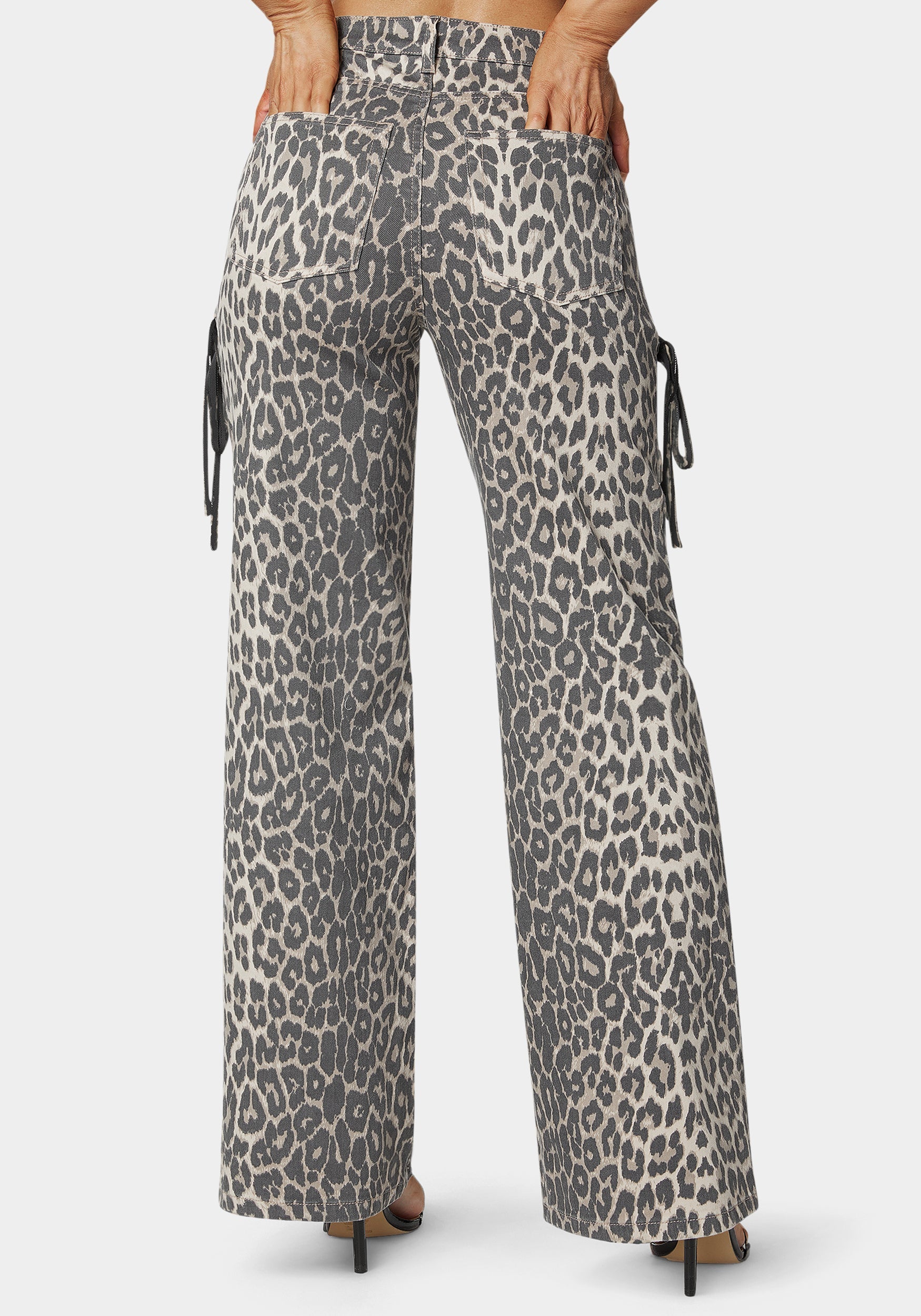 High Waist Cheetah Print Wide Leg Jeans