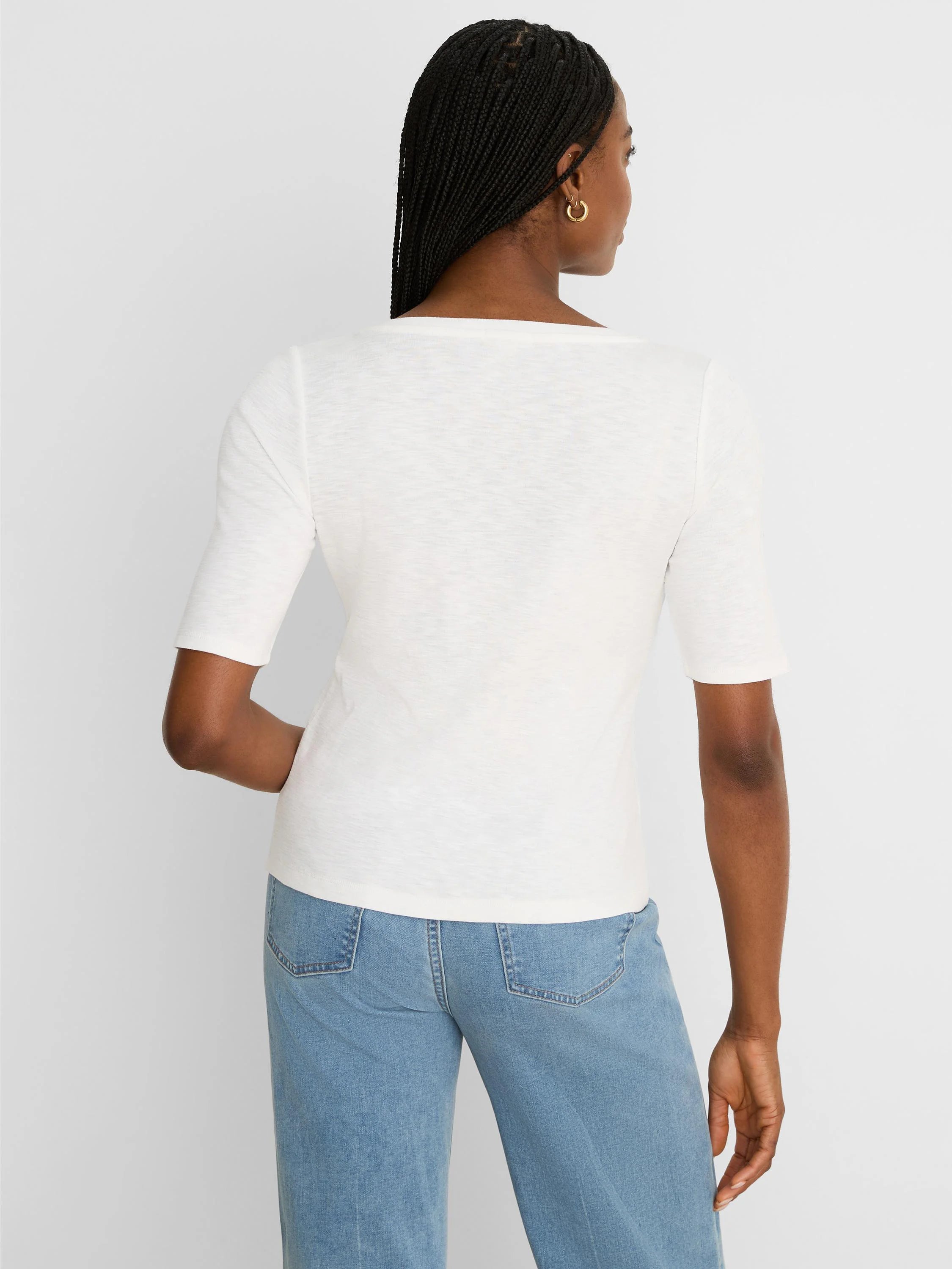 NZT Elbow Sleeve Notch Tee